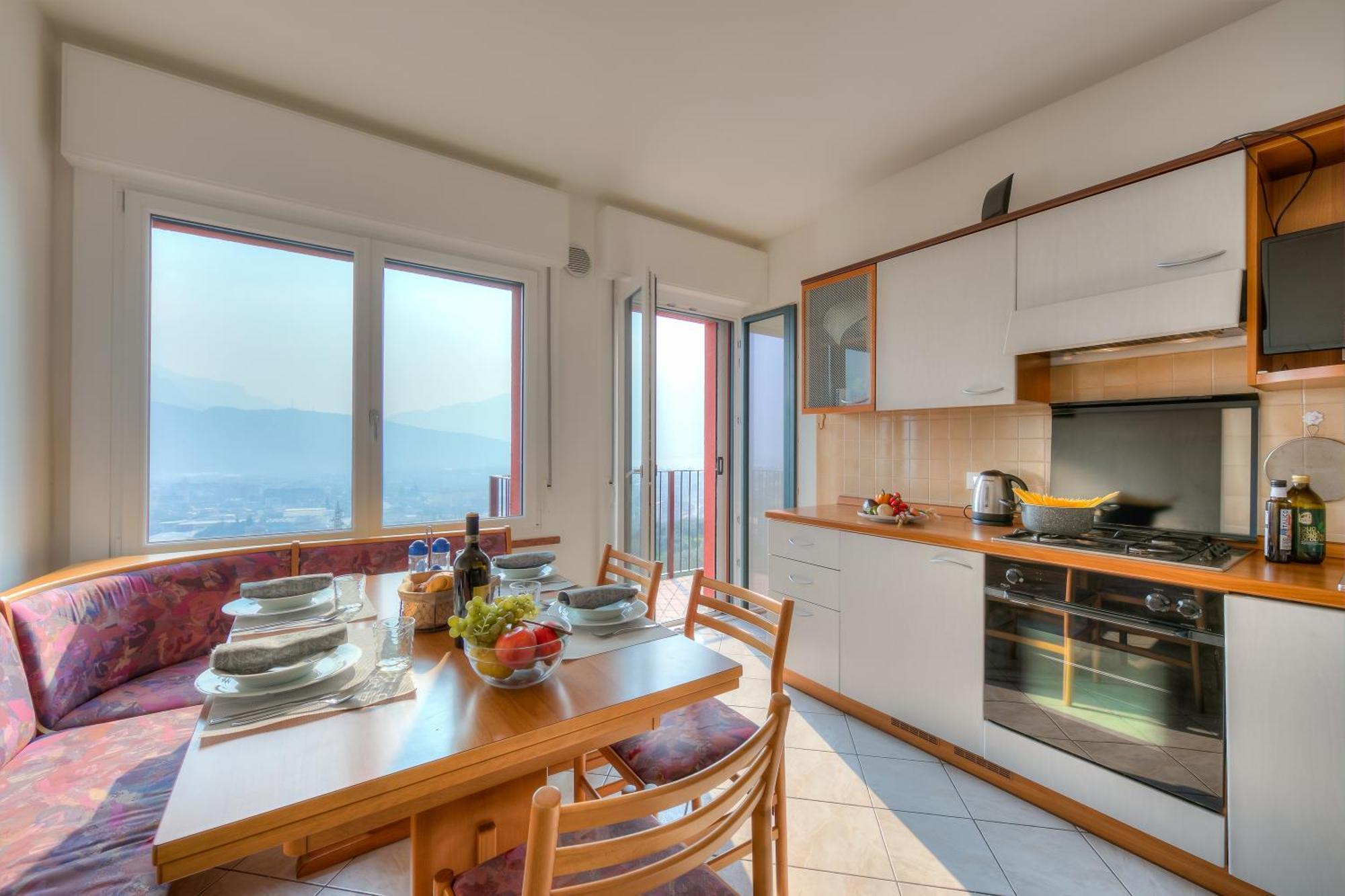 Lake View Dom-Us Apartment - Happy Rentals ริวาเดลการ์ดา ภายนอก รูปภาพ