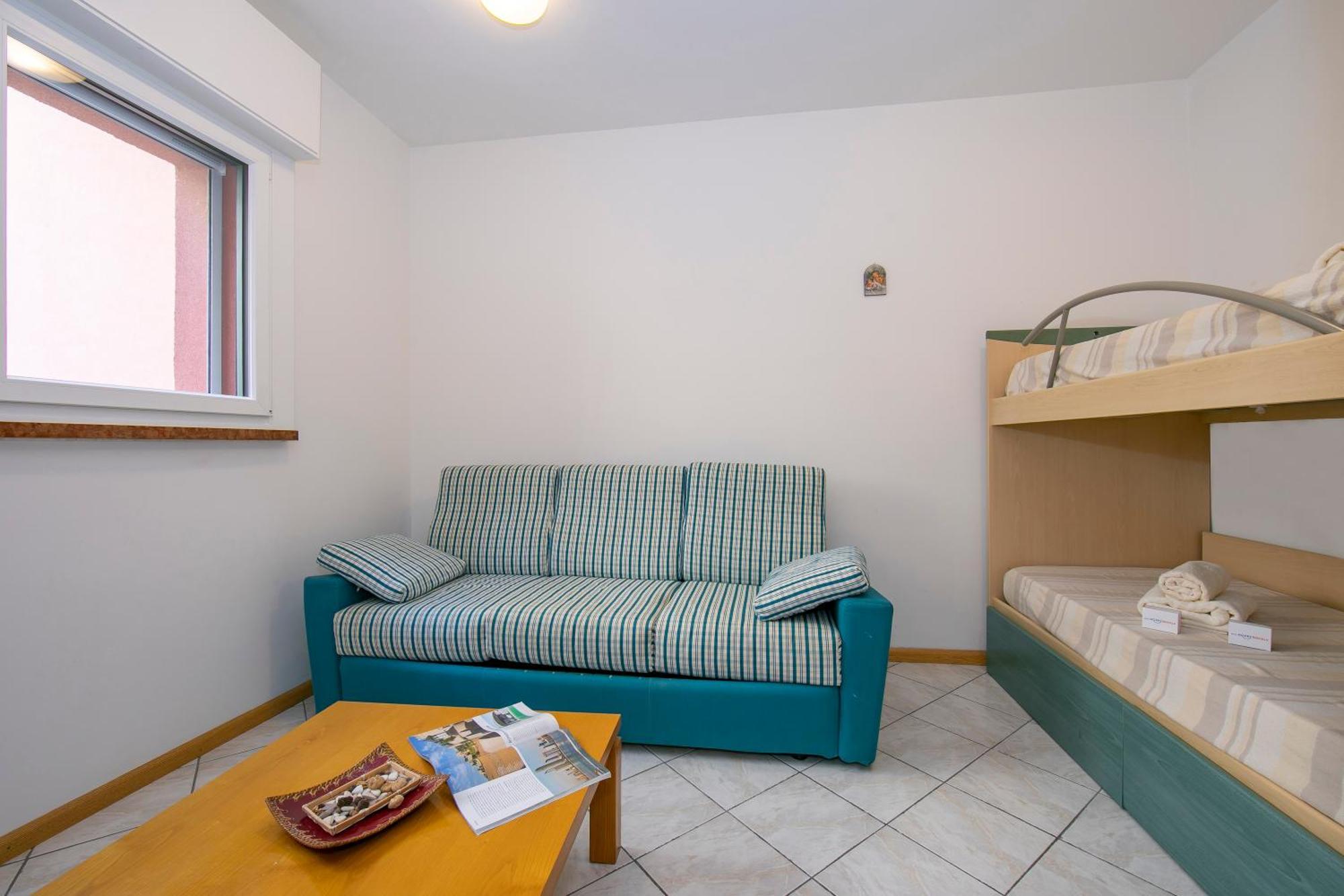 Lake View Dom-Us Apartment - Happy Rentals ริวาเดลการ์ดา ภายนอก รูปภาพ
